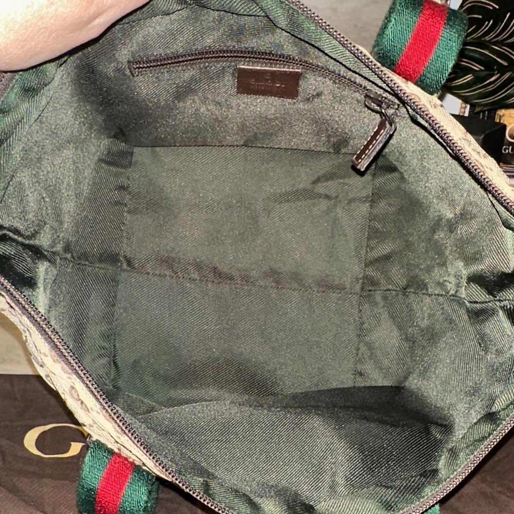 Gucci Sherry Line GG Pattern Nylon Beige Hand Bag - Picture 10 of 12